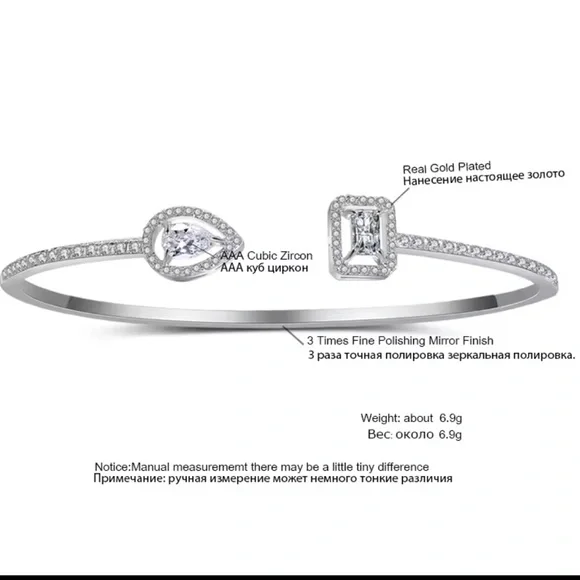 Elegant Gold Bangle with Crystal Accents - Picture 3 of 4